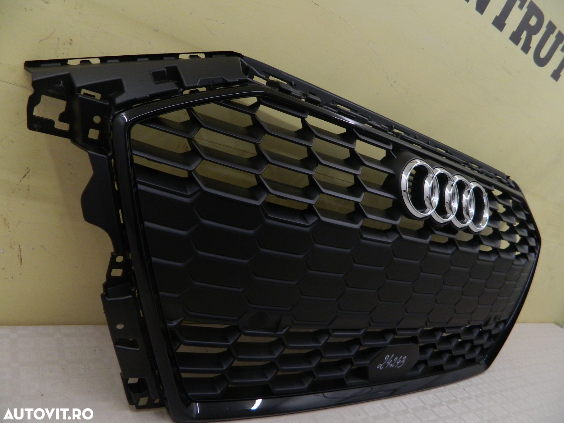 Grila radiator Audi A3 8Y  S-Line,2020, 2021, 2022, 2023, 2024, cod origine 8Y0853651B. - 5