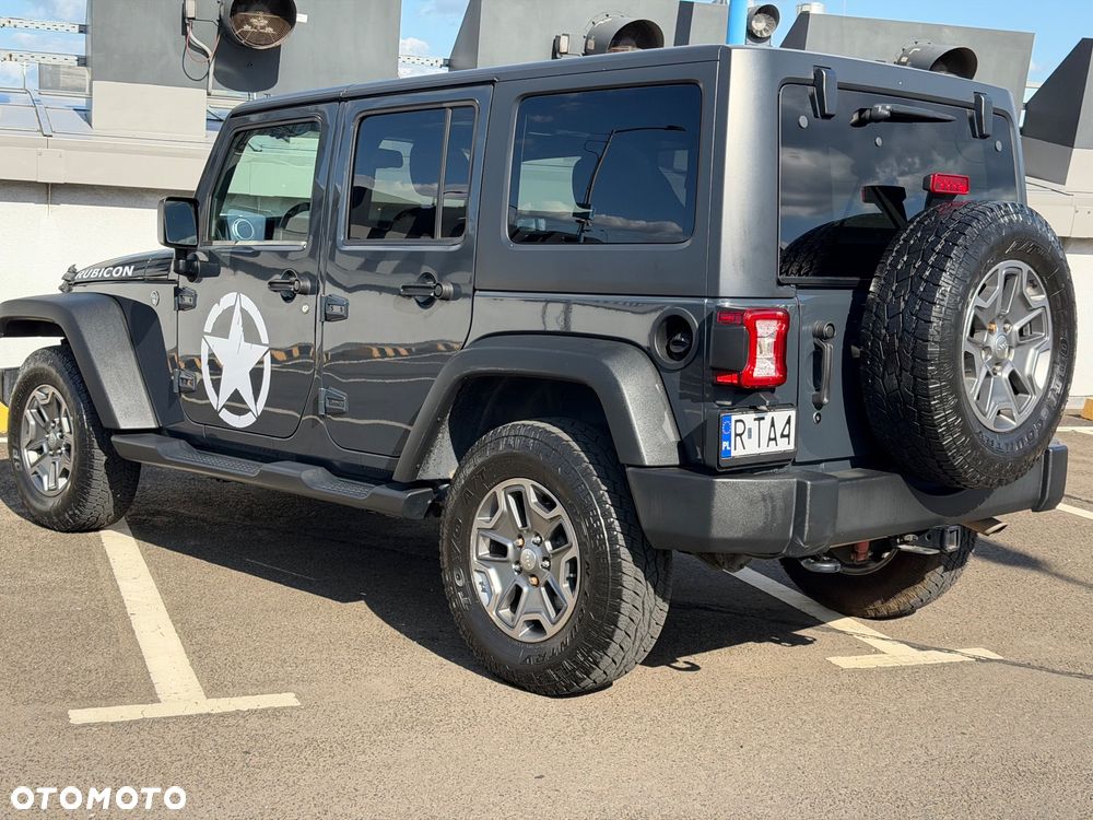 Jeep Wrangler 3.6 Unlim Rubicon - 4