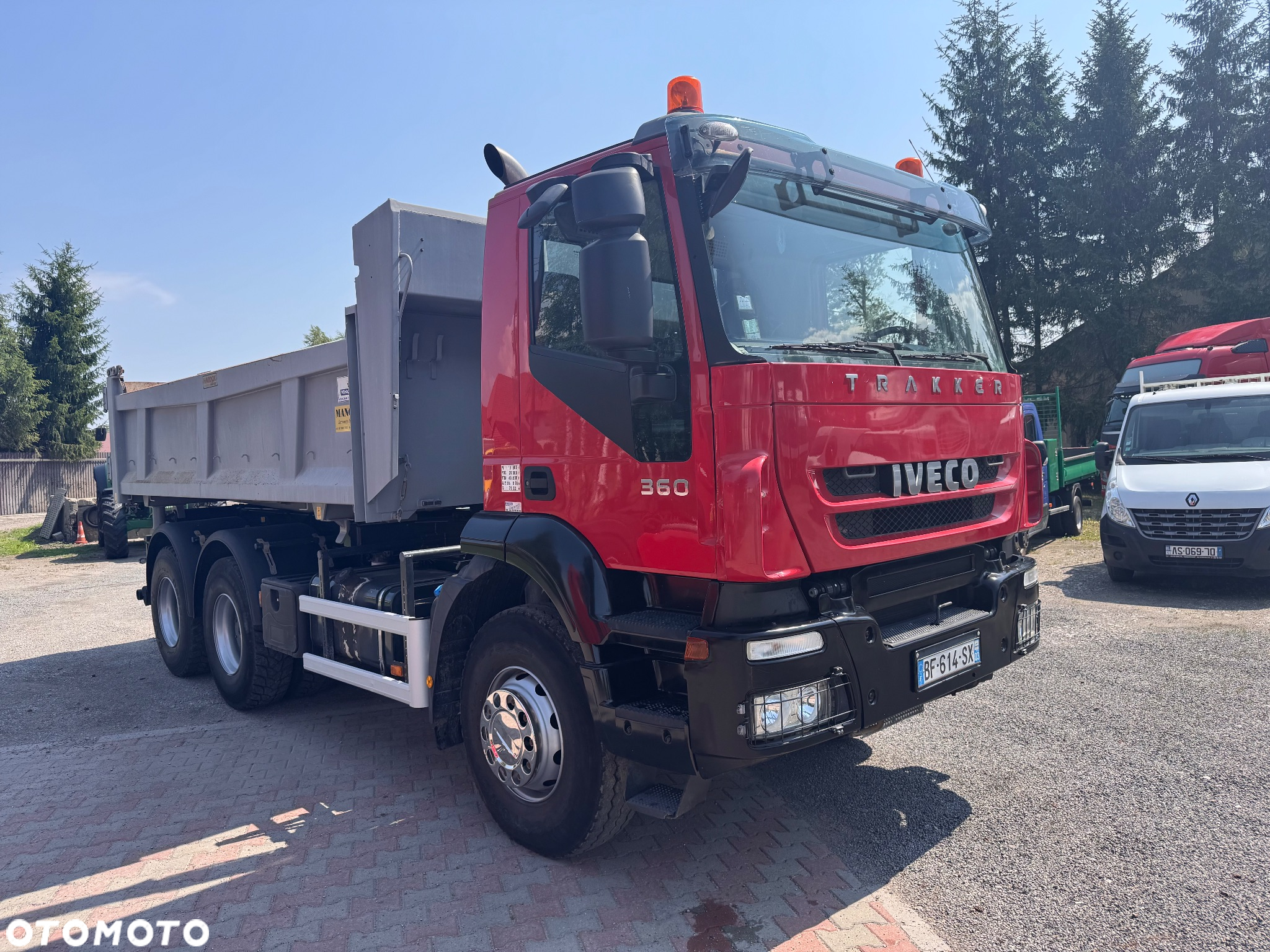 Iveco TRAKKER 360 euro 5 6x4 Only 130 tys km - 4