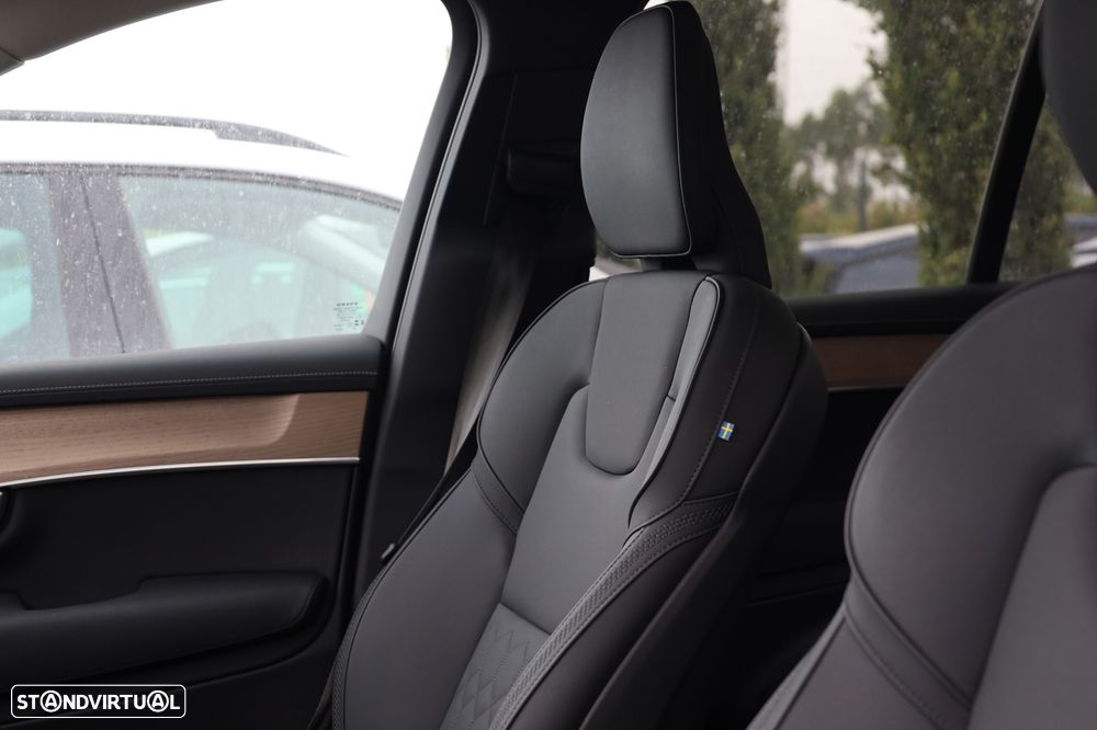 Volvo XC 90 2.0 T8 PHEV Plus Dark AWD - 12
