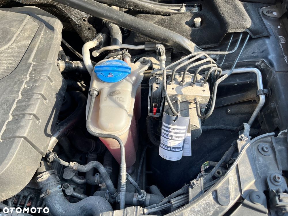 Audi Q5 2.0 TDI Quattro (clean diesel) - 30