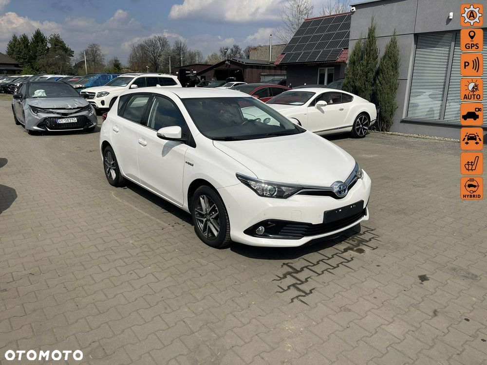Toyota Auris Hybrid 135 Freestyle - 1
