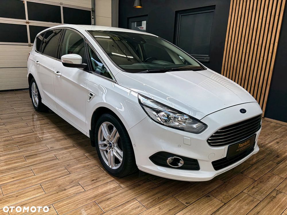 Ford S-Max 2.0 EcoBlue Titanium - 4