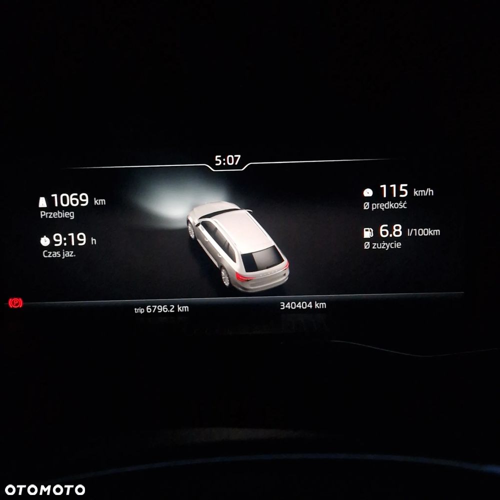Skoda Superb 2.0 TDI Ambition DSG - 5