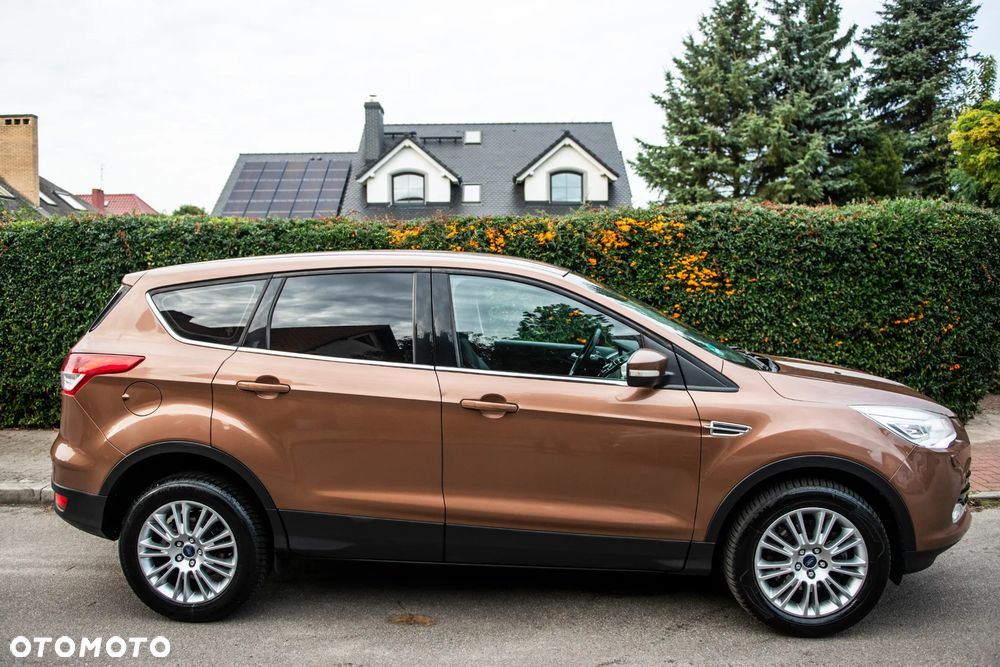 Ford Kuga 2.0 TDCi 4x4 Titanium - 4