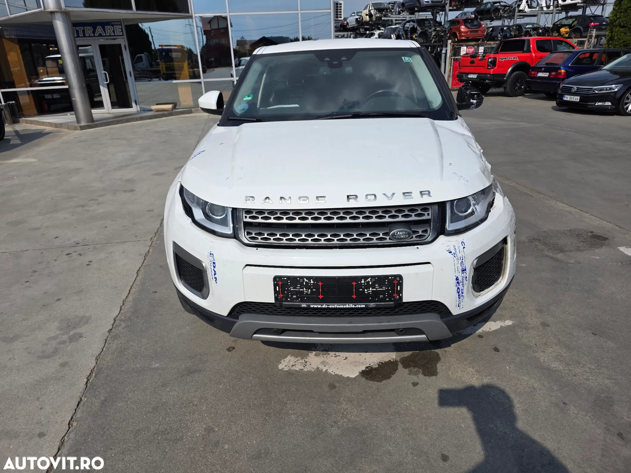 Land Rover Range Rover Evoque 2.0 D150 R-Dynamic HSE - 3