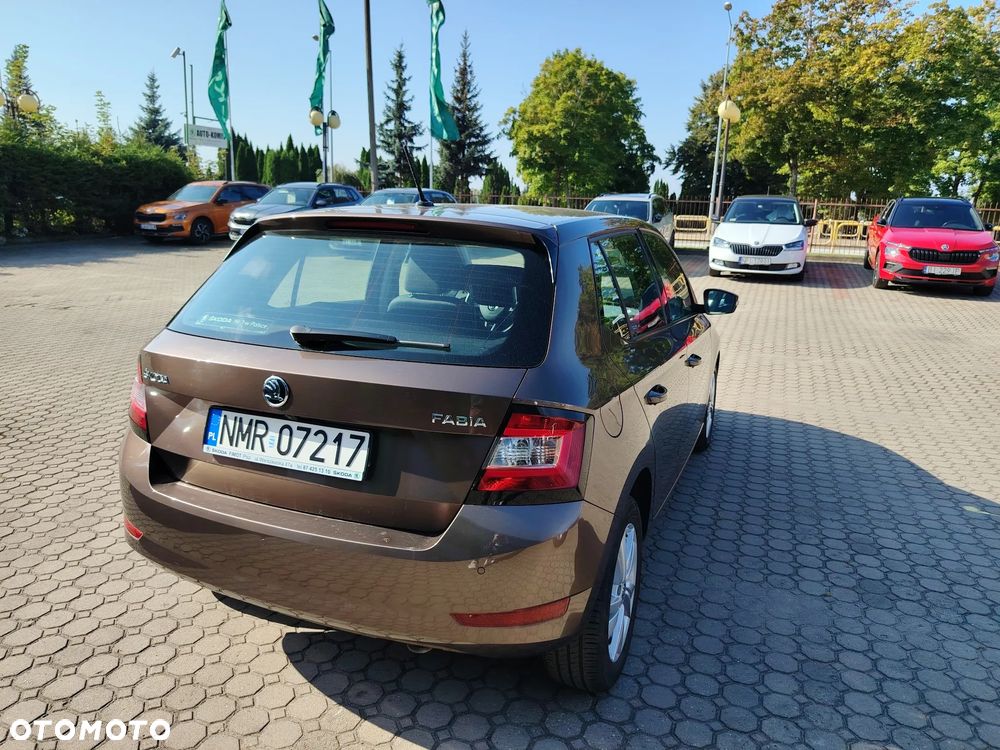 Skoda Fabia 1.0 TSI Ambition - 4