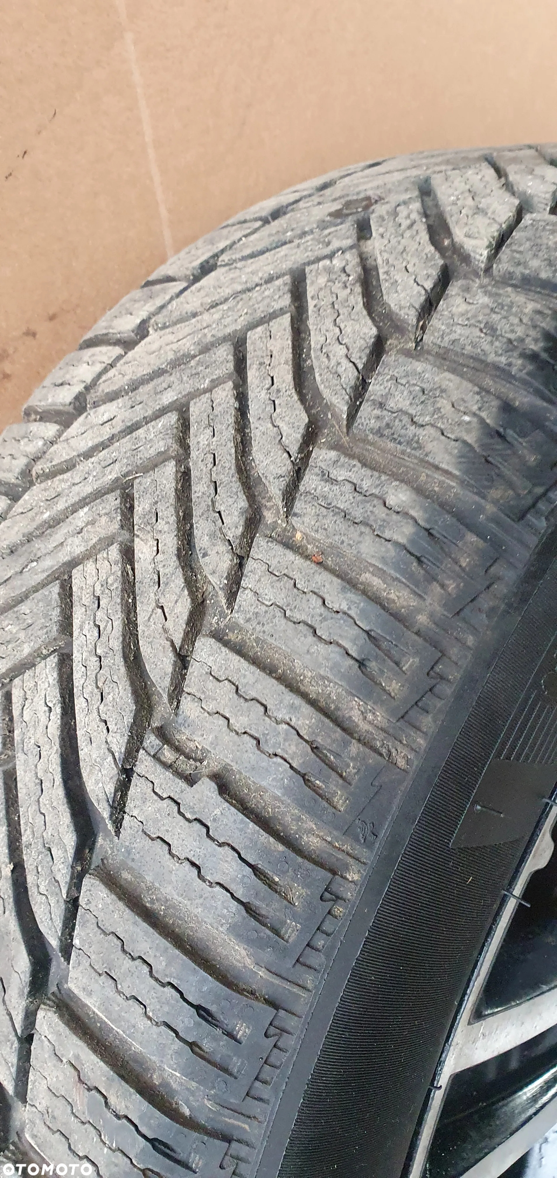Alufelgi felgi aluminiowe z oponami VW Passat B6 5x112 205/55 R16 7J ET46 - 5