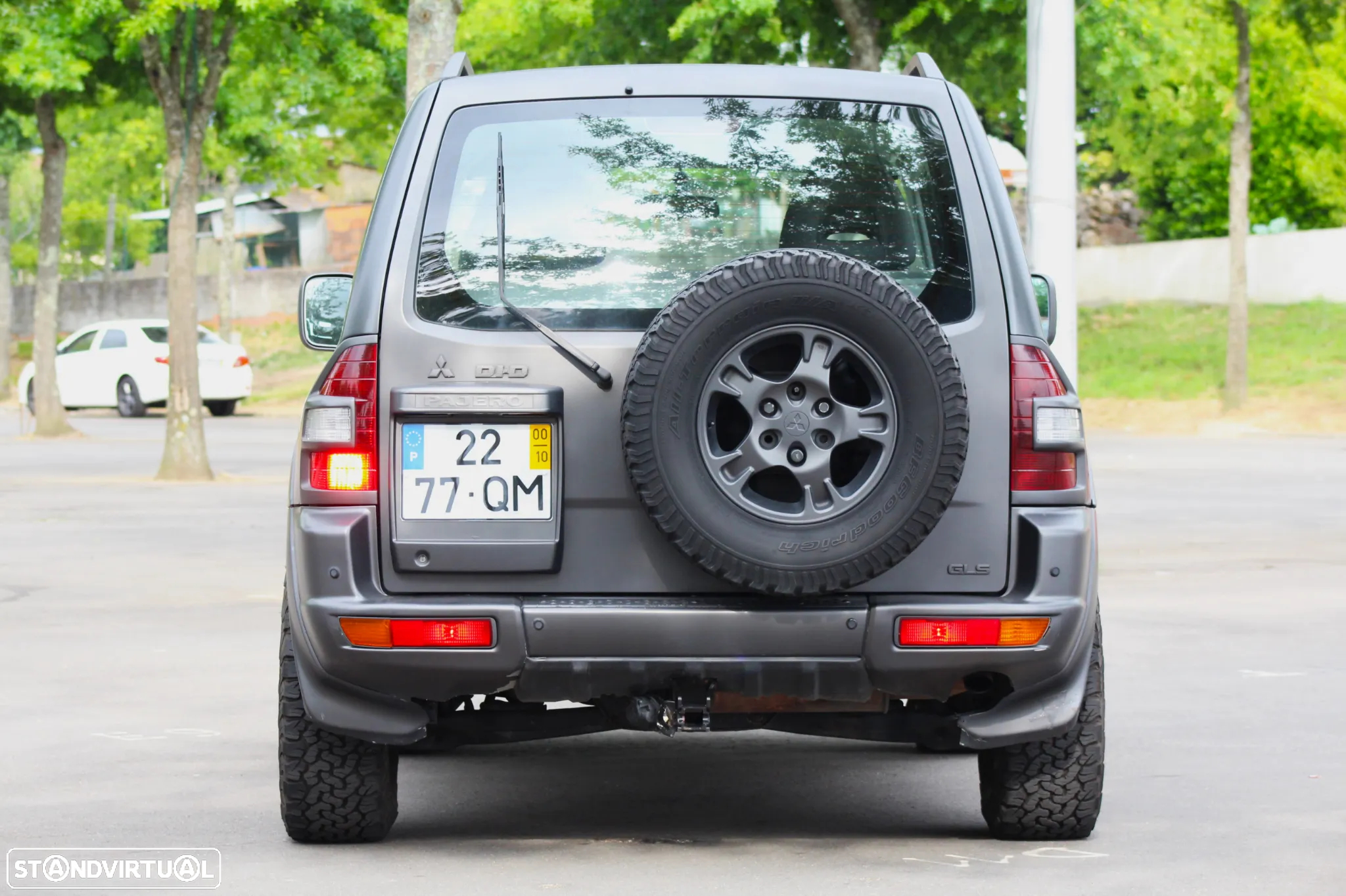 Mitsubishi Pajero 3.2 DI-D GLS ABS+CA - 11