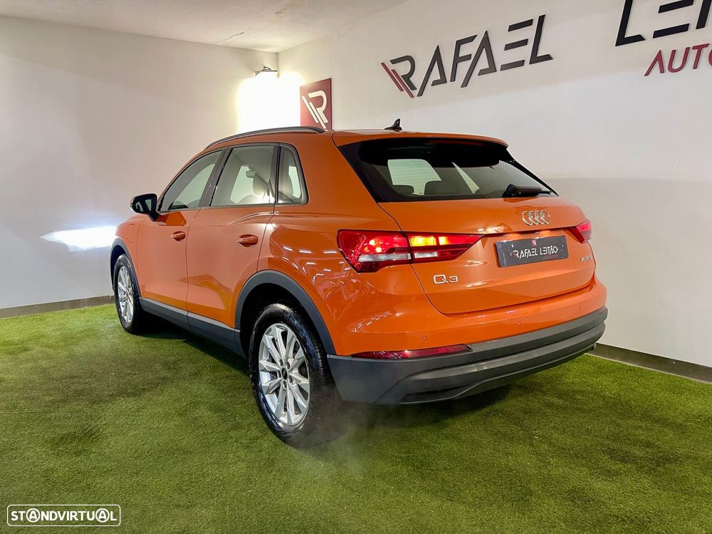 Audi Q3 45 TFSIe S tronic S line - 9