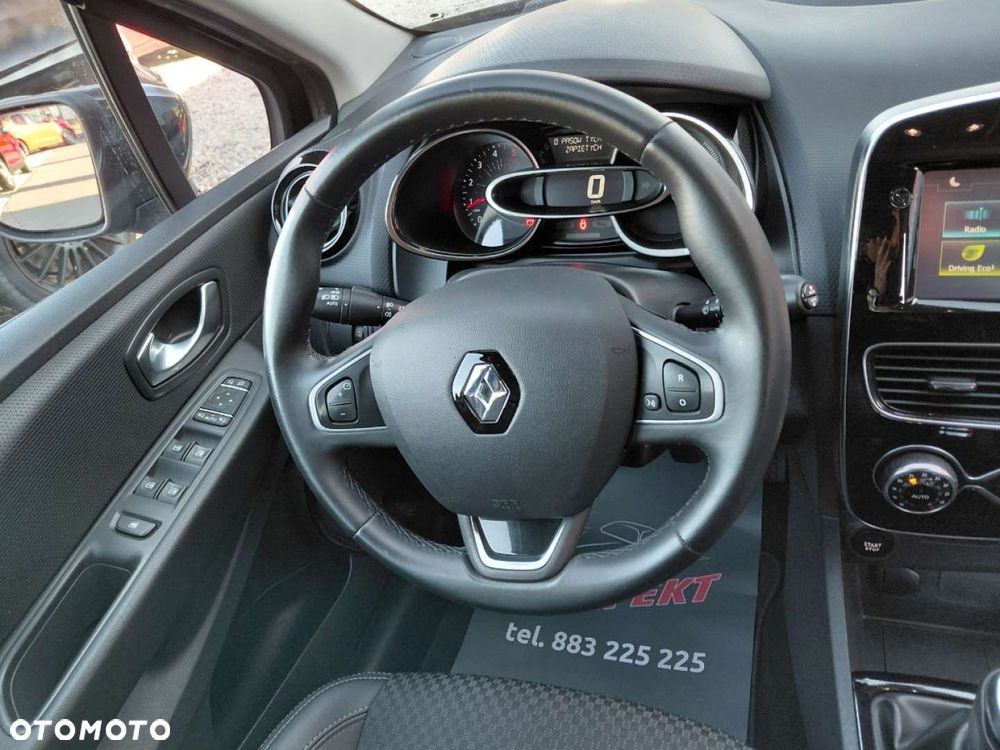 Renault Clio - 19