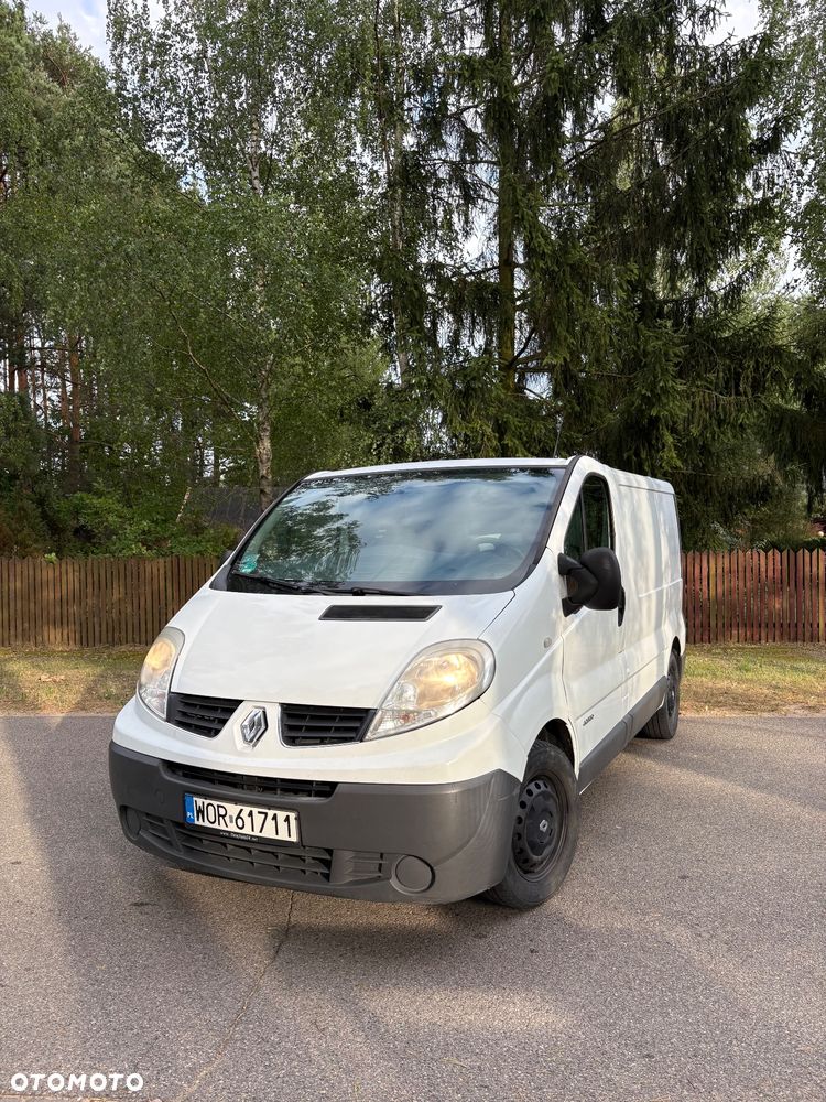 Renault trafic - 3