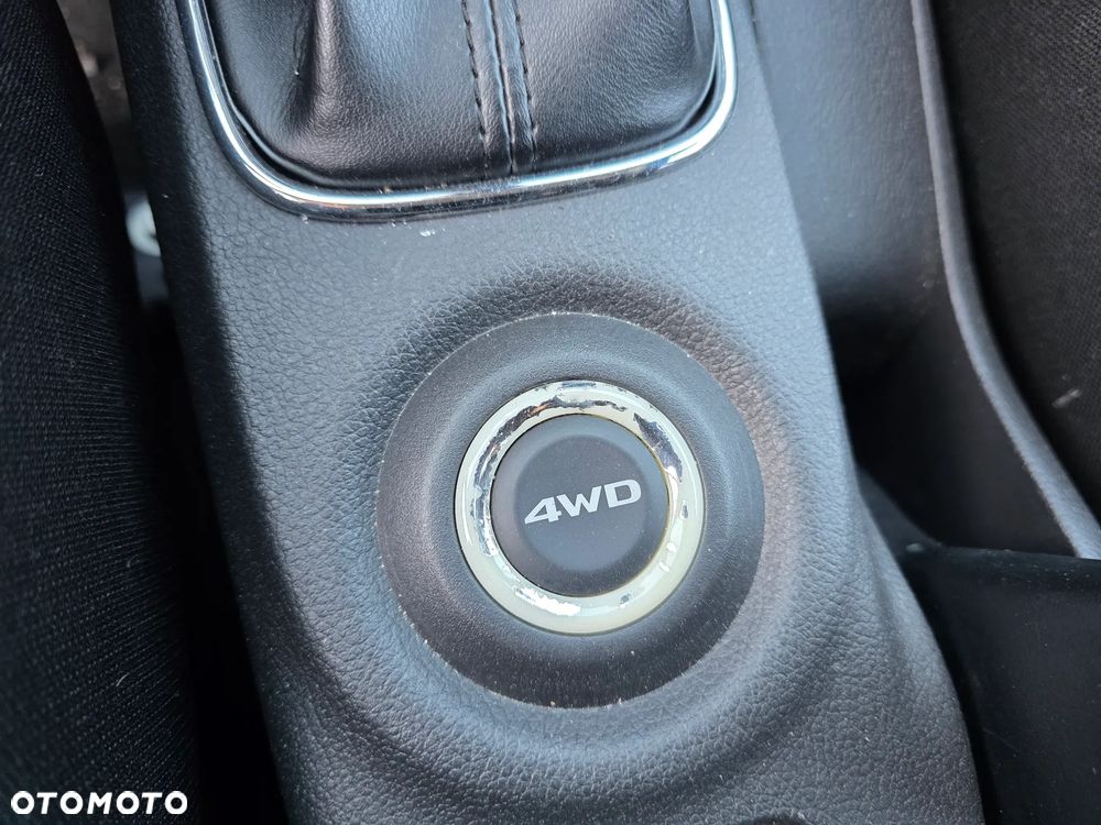 Mitsubishi Outlander - 27