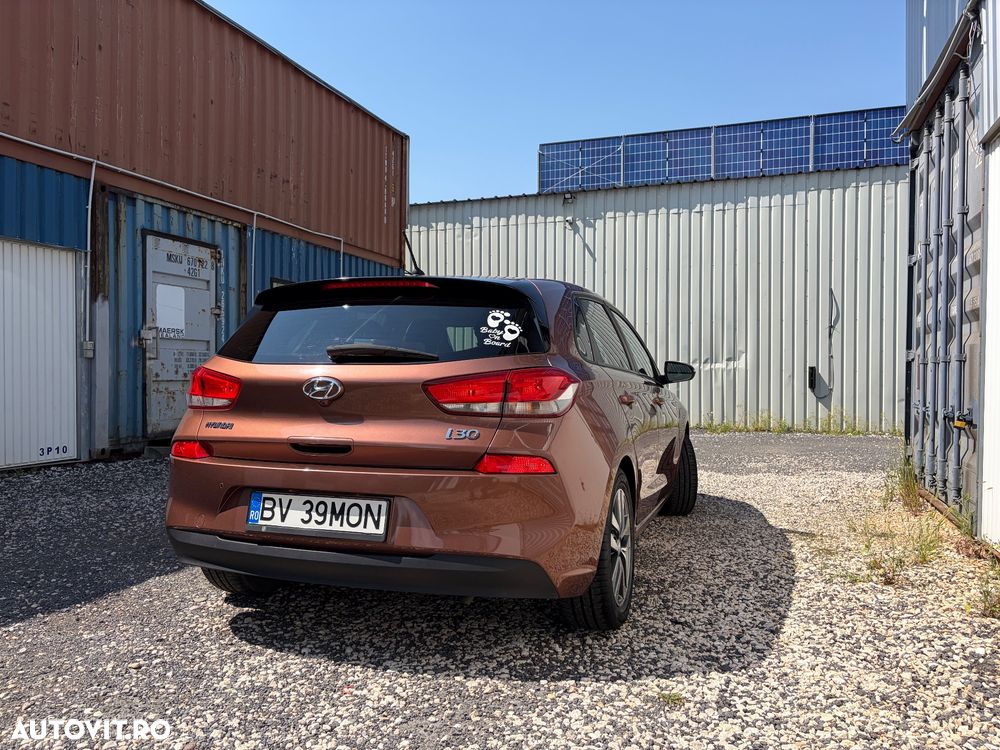 Hyundai i30 1.4 MPi 5DR M/T Comfort - 4