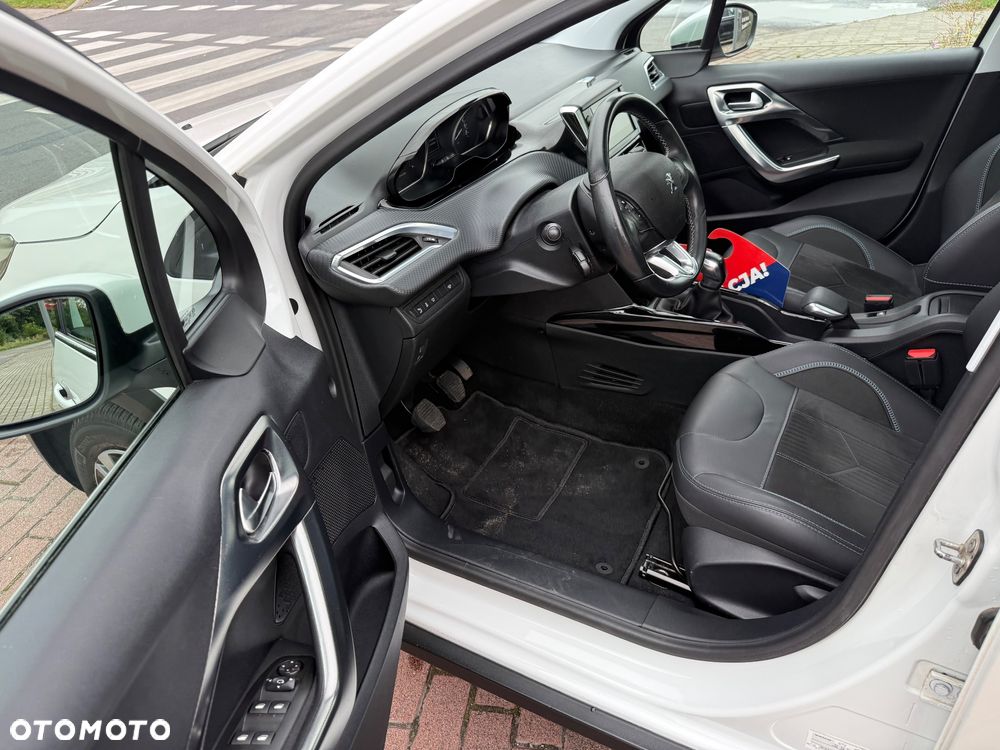 Peugeot 2008 PureTech 110 Stop&Start GT-Line Edition - 9