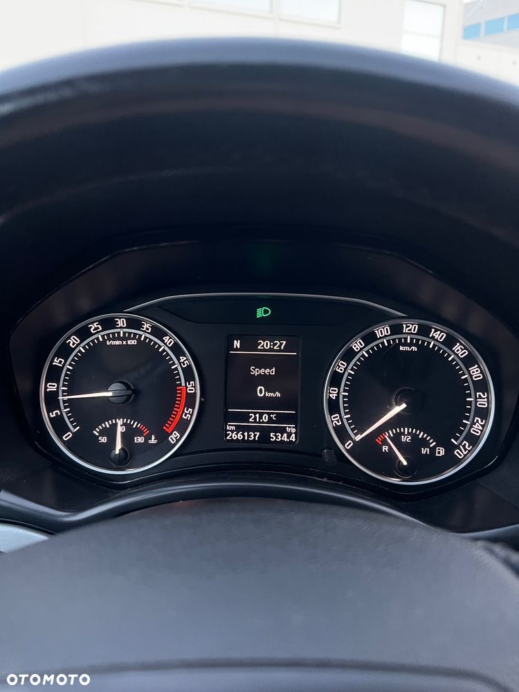 Skoda Octavia 2.0 TDI RS - 16