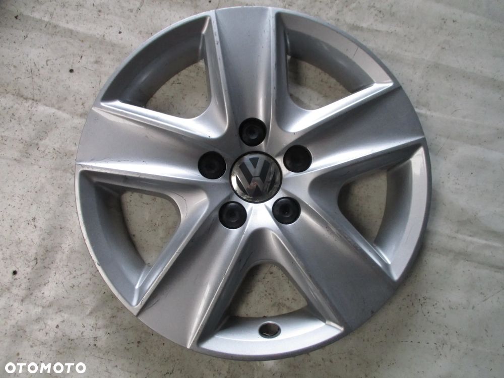 KOŁPAKI STRUKTURALNE 16 VW - 13