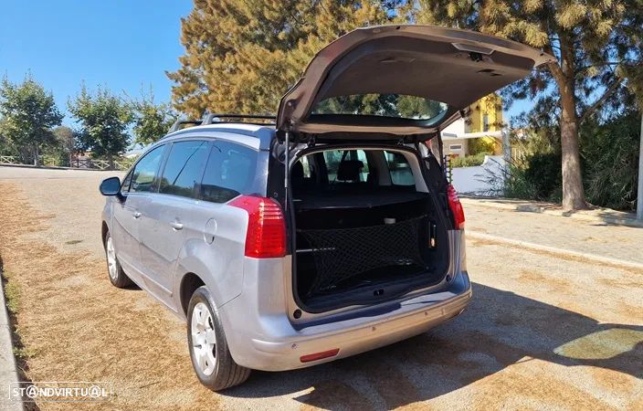 Peugeot 5008 1.6 HDi 7L Allure - 5