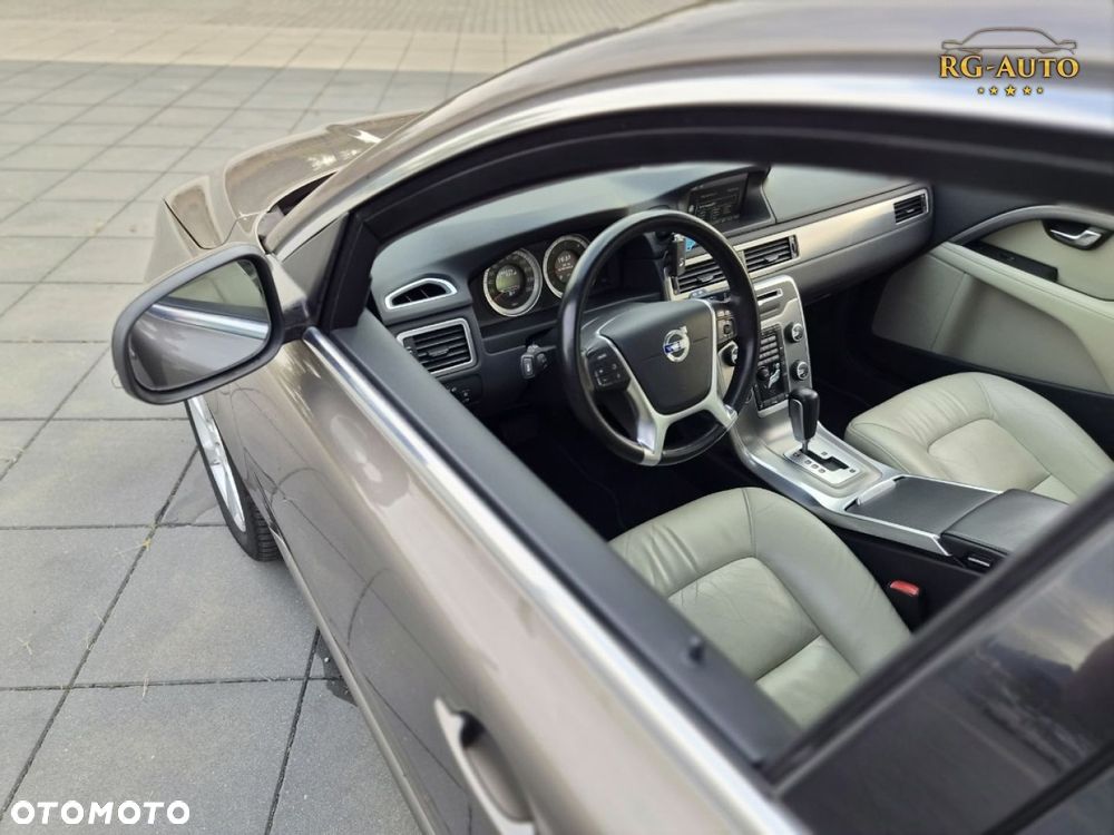 Volvo V70 - 27