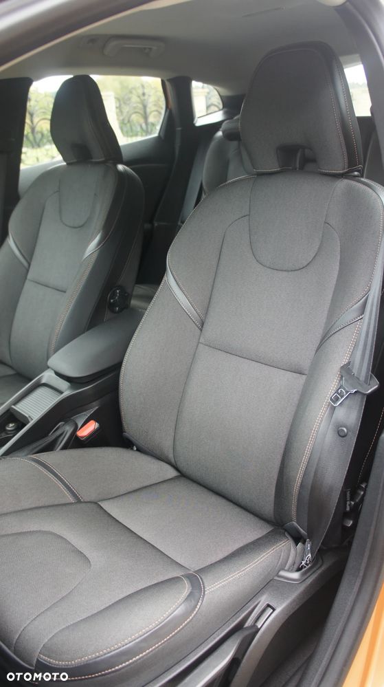 Volvo V40 Cross Country D3 Kinetic - 15