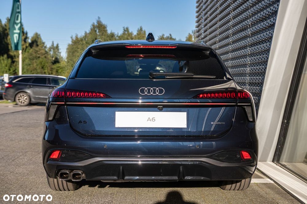 Audi A6 - 4