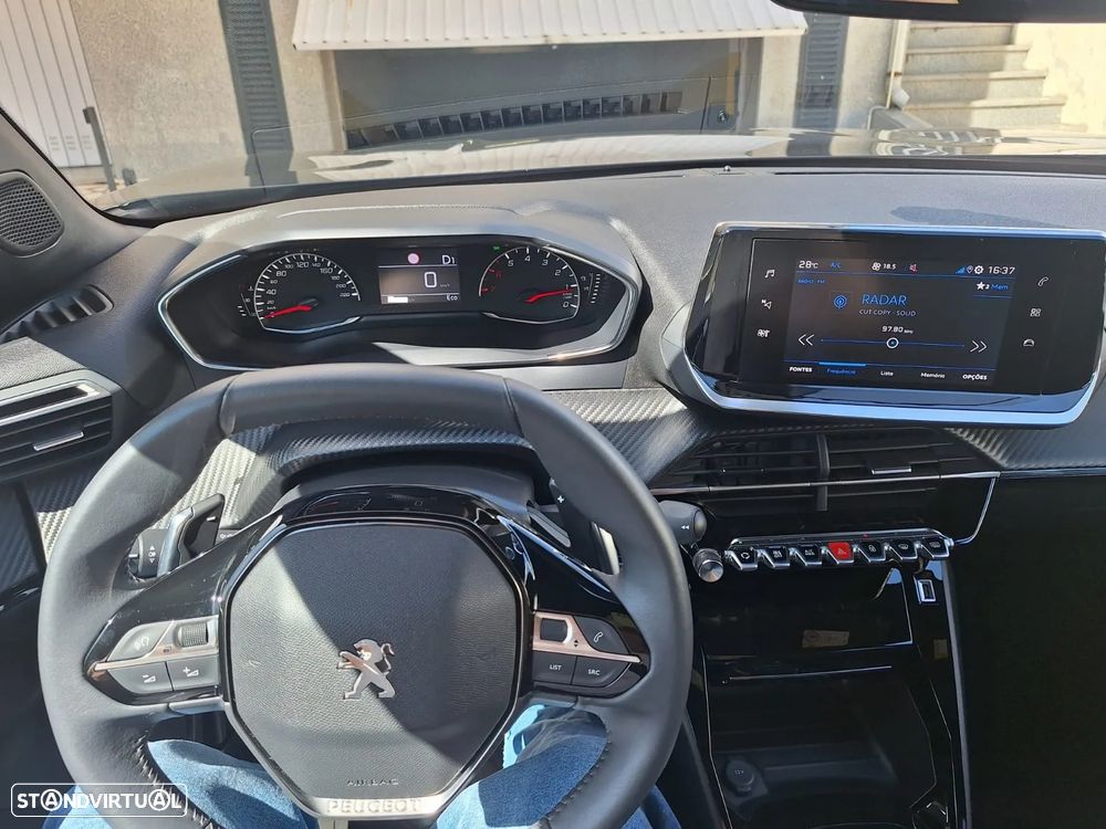 Peugeot 2008 1.5 BlueHDi Allure EAT8 - 8