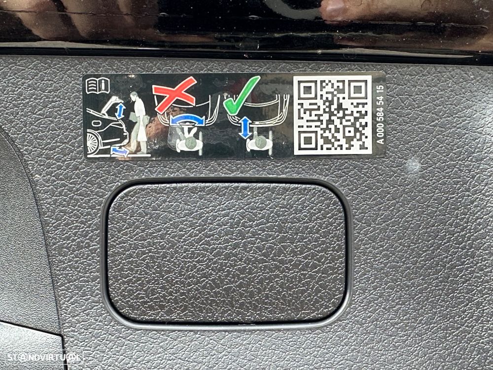 Mercedes-Benz CLA 180 d 8G-DCT AMG Line Advanced Plus - 48