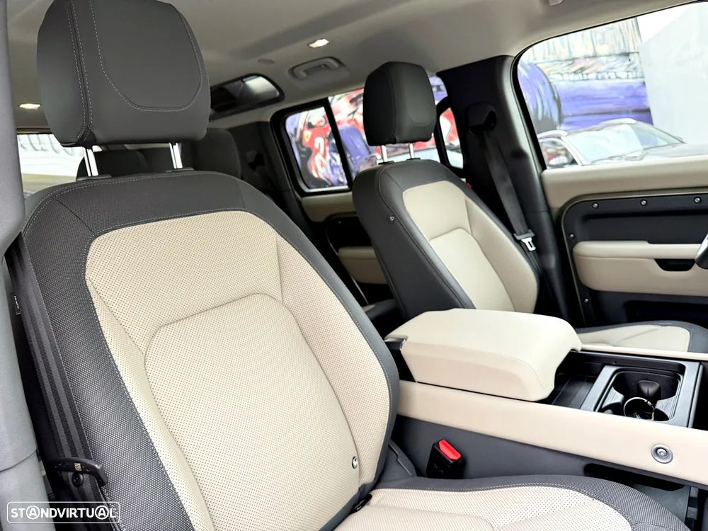 Land Rover Defender 2.0 P400e 110 AWD X-Dynamic SE - 27