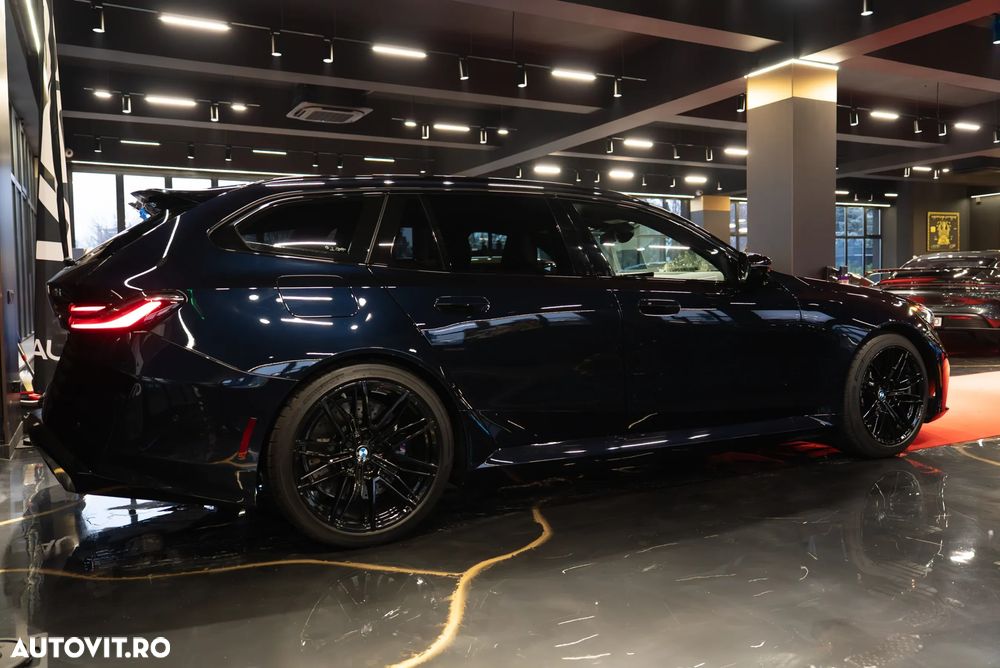 BMW M5 xDrive - 36