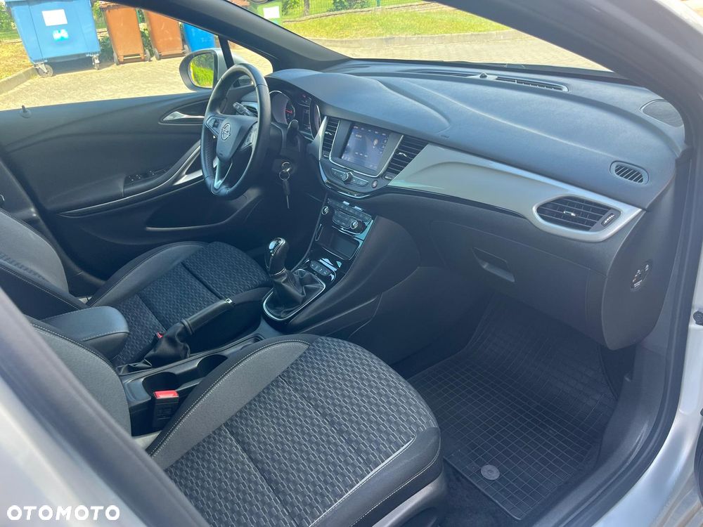 Opel Astra 1.2 Turbo Start/Stop Design&Tech - 12