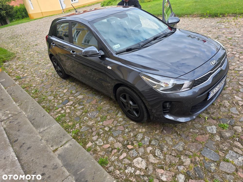 Kia Rio 1.2 M - 7