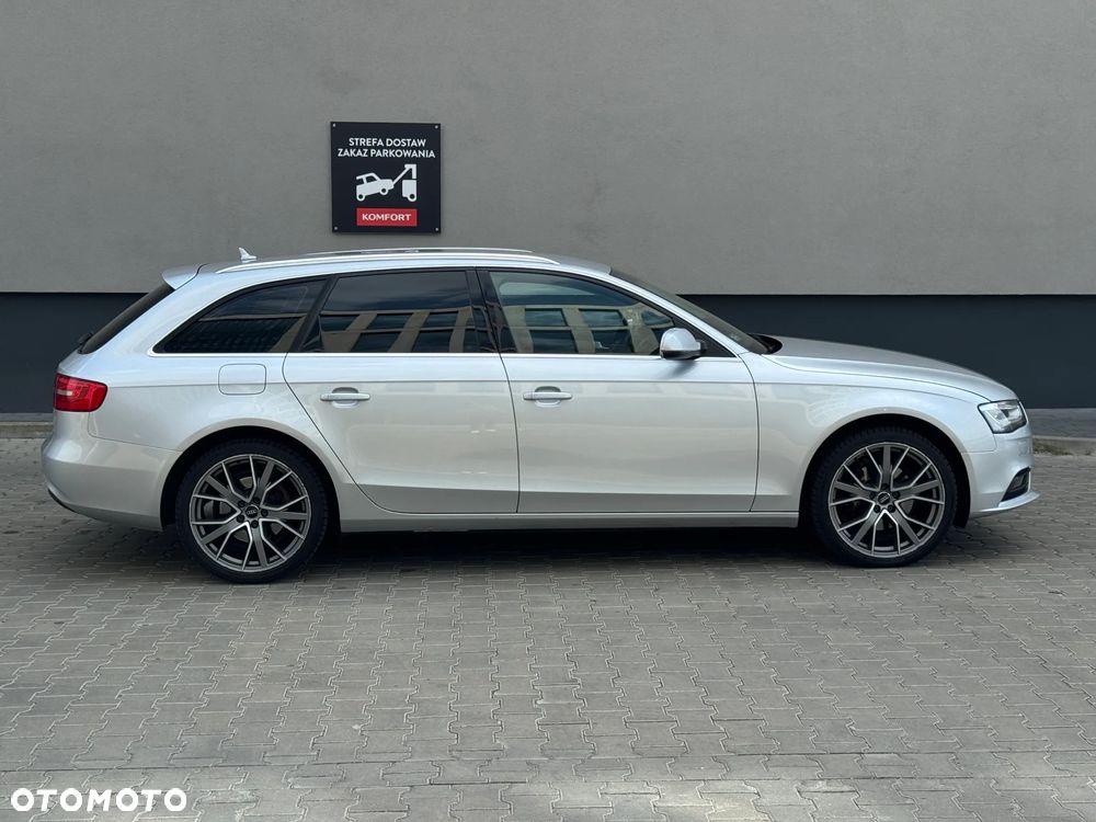 Audi A4 Avant - 10