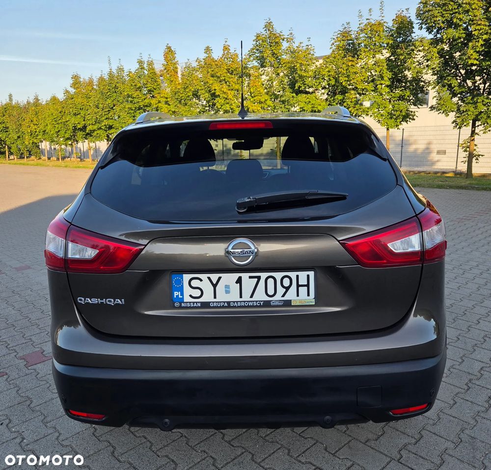 Nissan Qashqai 1.2 DIG-T N-Connecta EU6 - 13