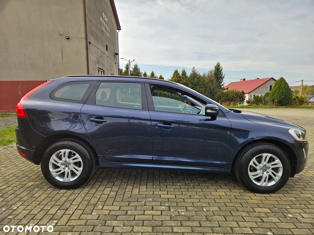 Volvo XC 60 D4 AWD Kinetic - 6