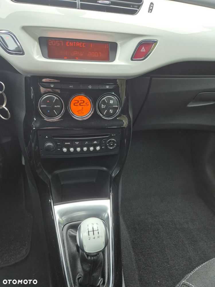 Citroën DS3 1.6 e-HDi SoChic - 6