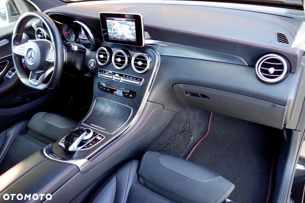 Mercedes-Benz GLC AMG 43 4-Matic - 38