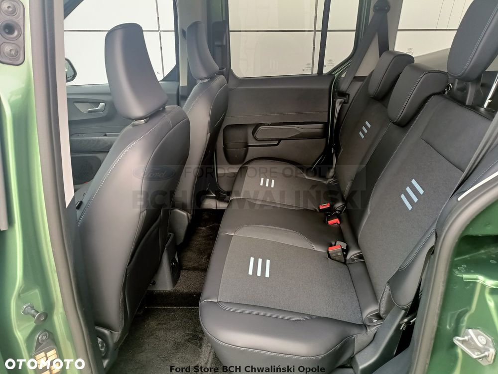 Ford Courier - 21