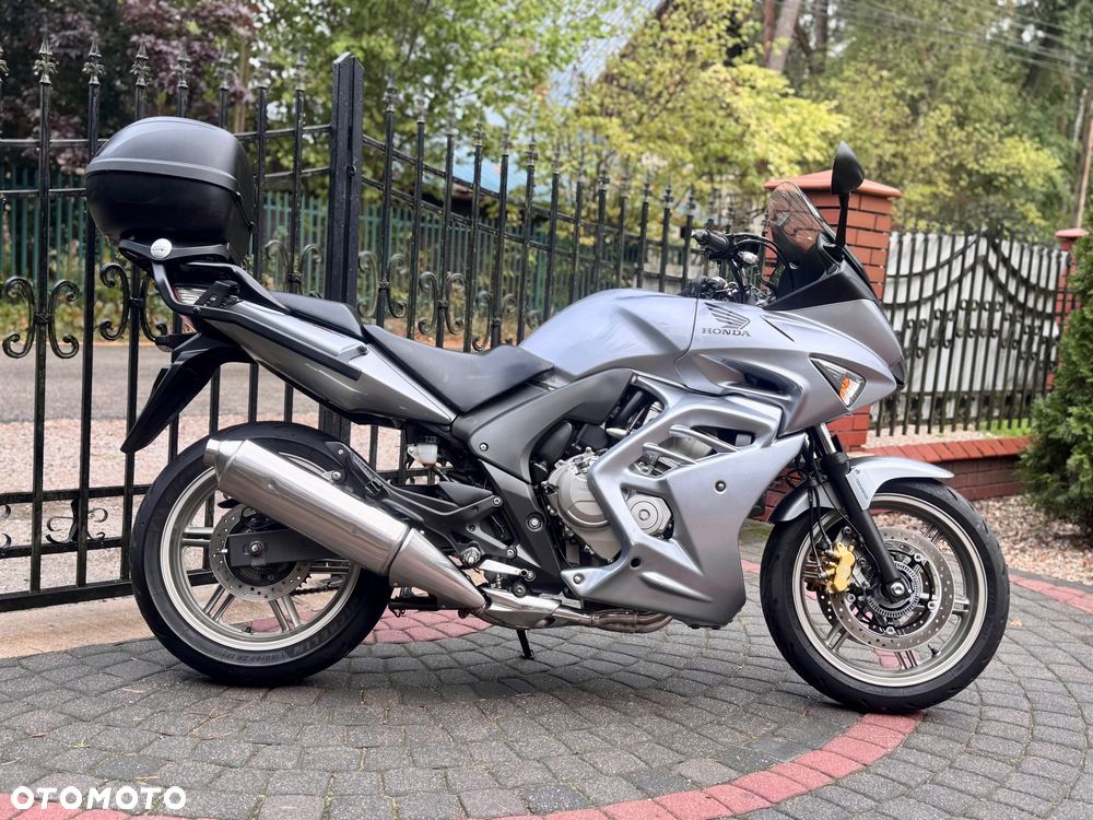Honda CBF - 3