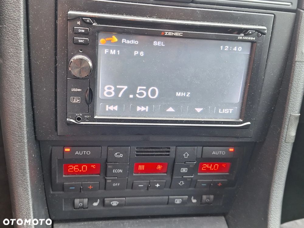 Audi A4 Limousine 2.0 TDI DPF - 19