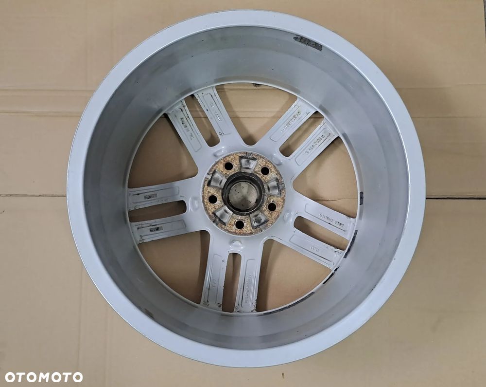 Felgi Aluminiowe 19 Audi A8 D4 5x112 ET 32 - 14