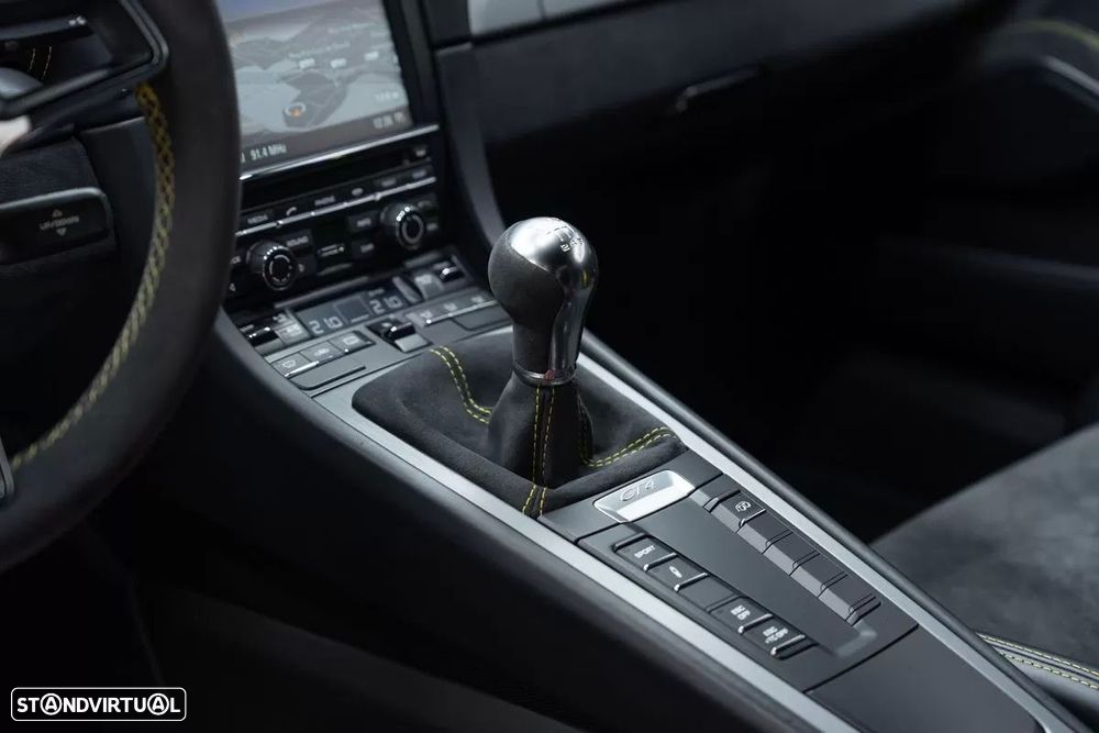 Porsche Cayman 3.8 GT4 - 19