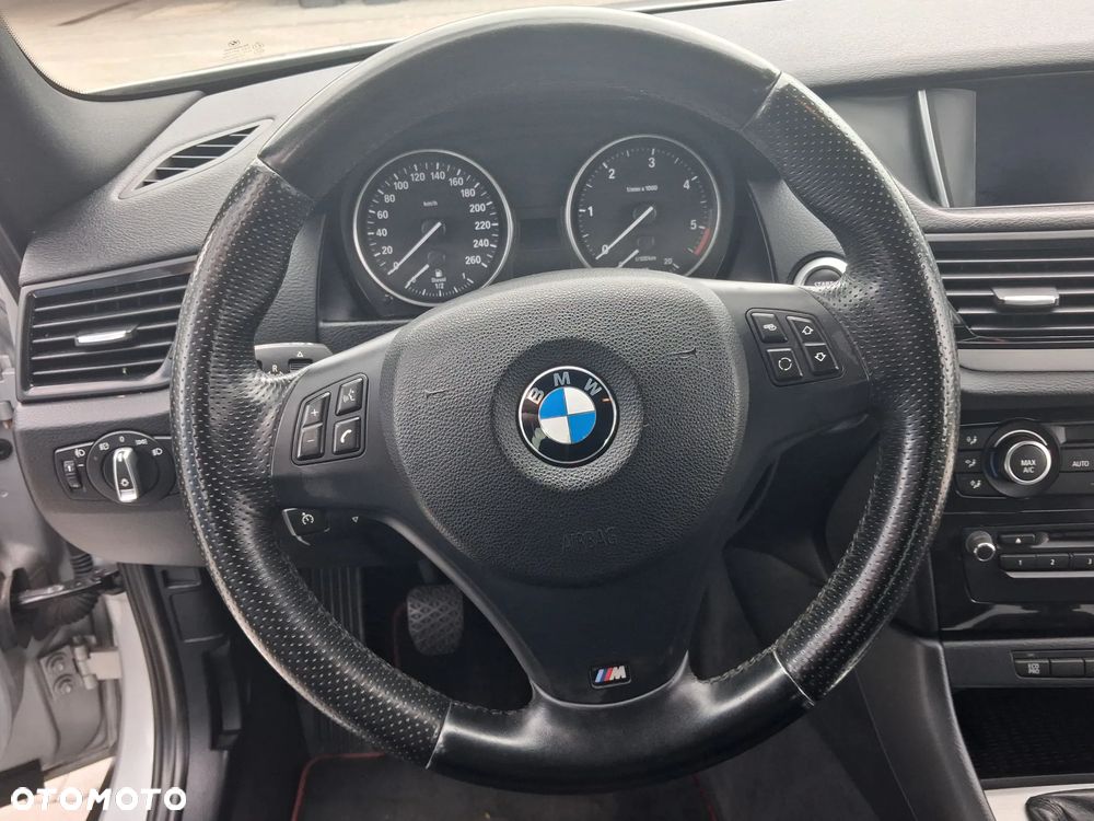 BMW X1 sDrive16d Sport Line - 15