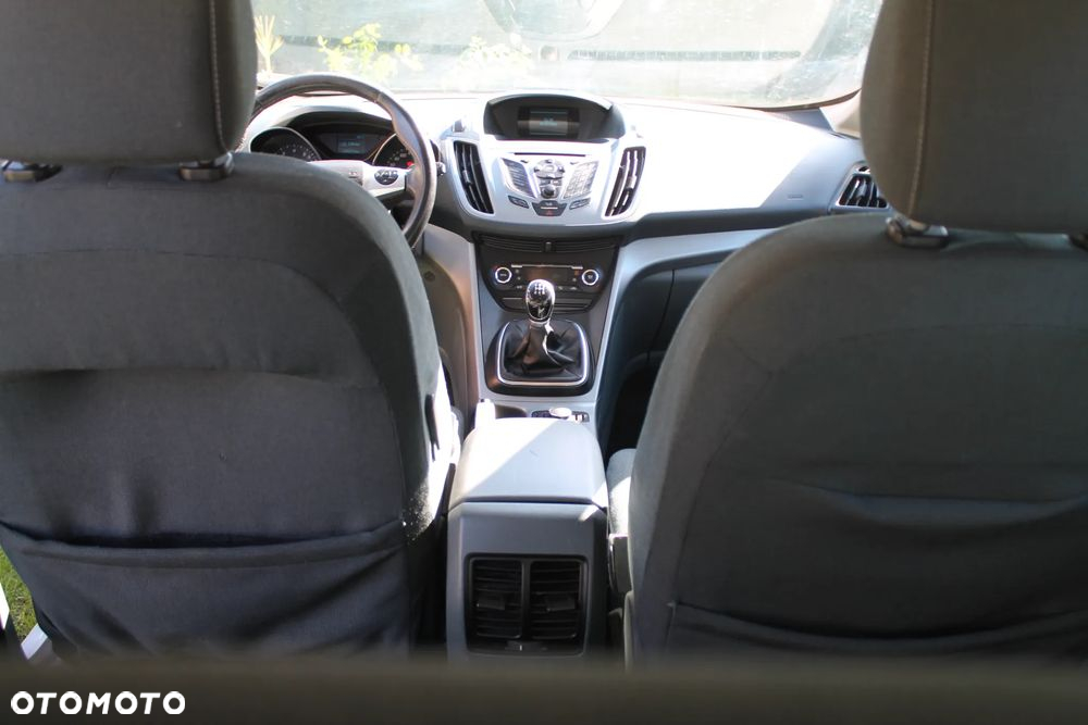 Ford C-MAX - 12