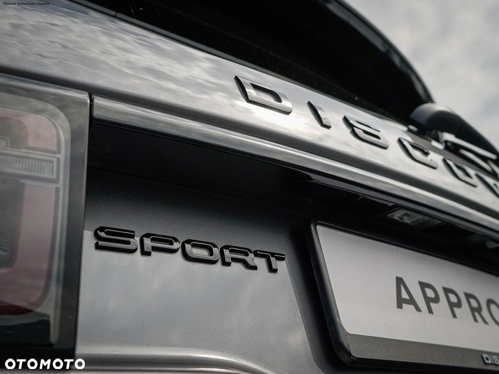 Land Rover Discovery Sport - 10