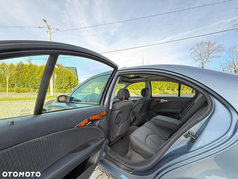 Mercedes-Benz Klasa E 200 CDI Automatik Elegance - 19