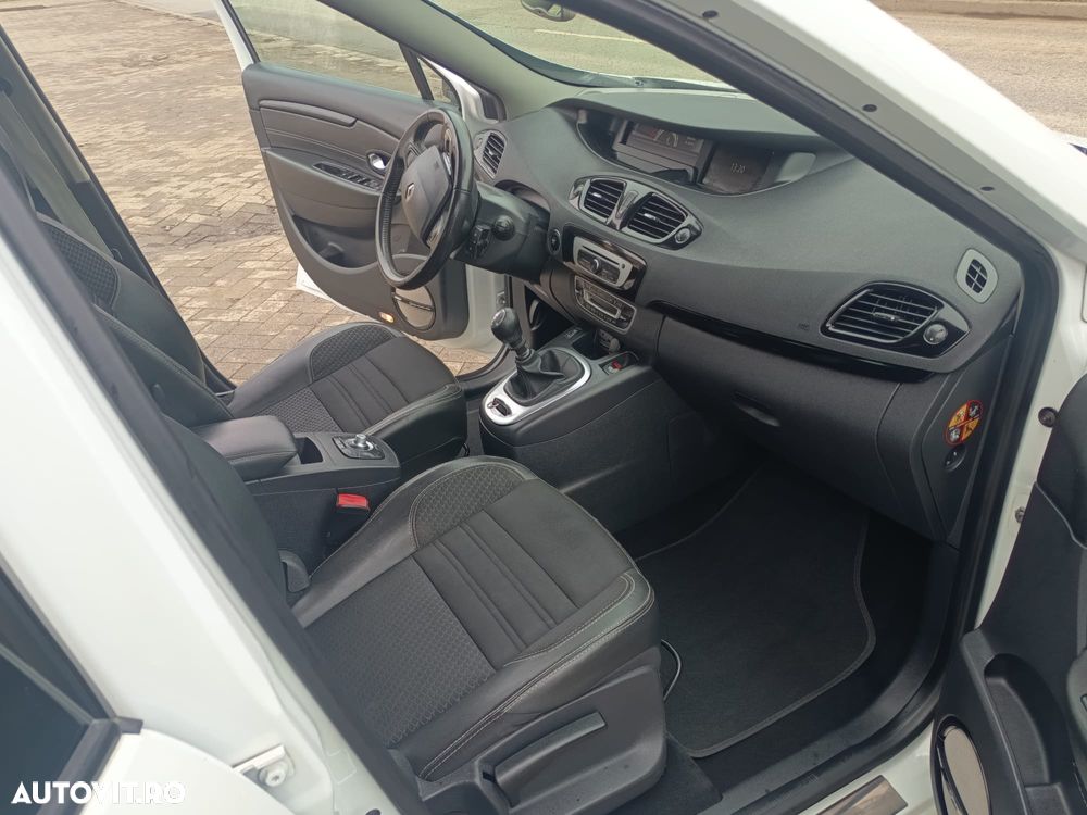 Renault Scenic - 7