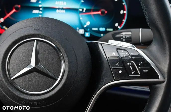Mercedes-Benz Klasa E - 15