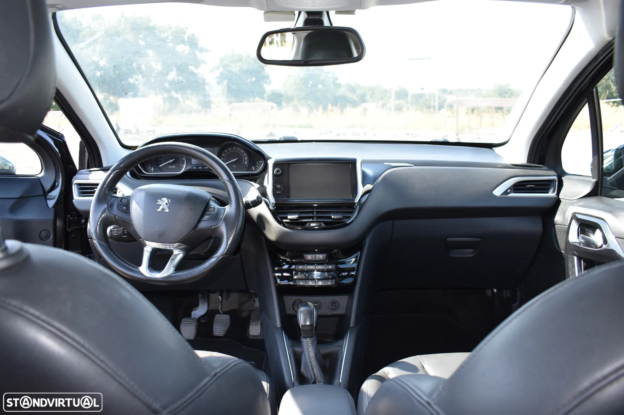 Peugeot 208 1.4 VTi Allure - 11