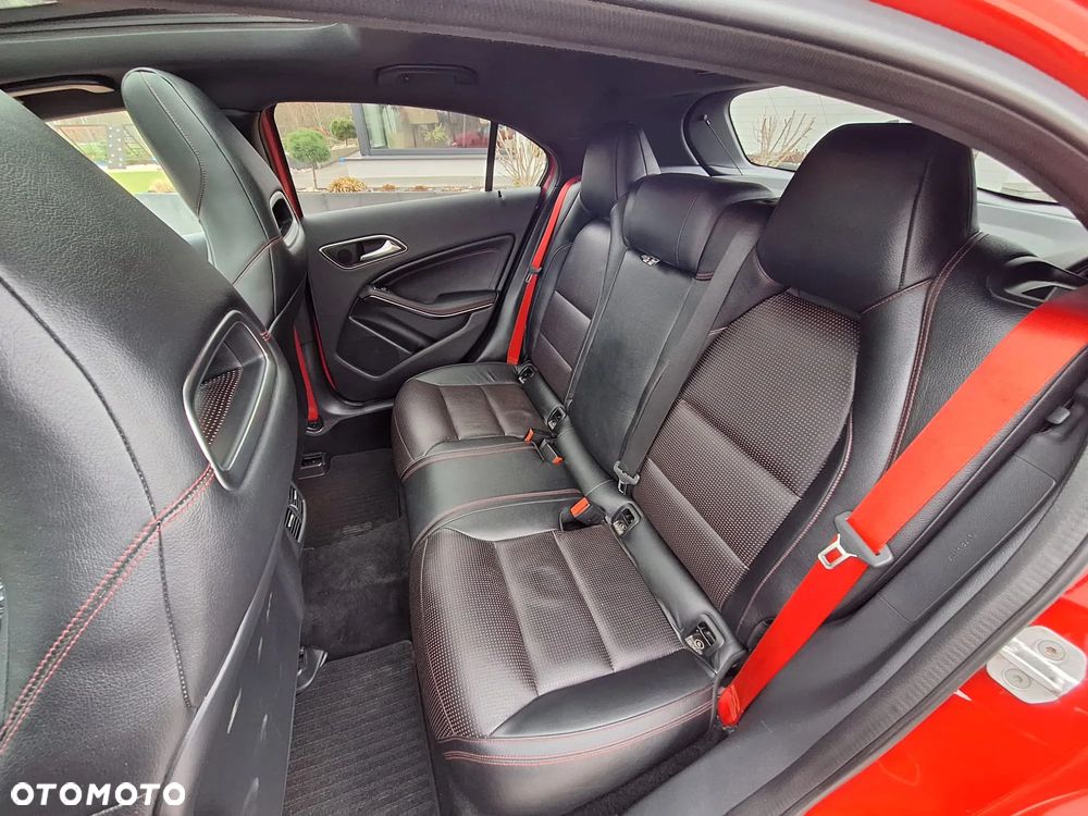 Mercedes-Benz Klasa A 250 (BlueEFFICIENCY) 7G-DCT AMG Sport - 16