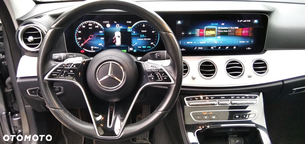 Mercedes-Benz Klasa E 220 d Avantgarde - 6